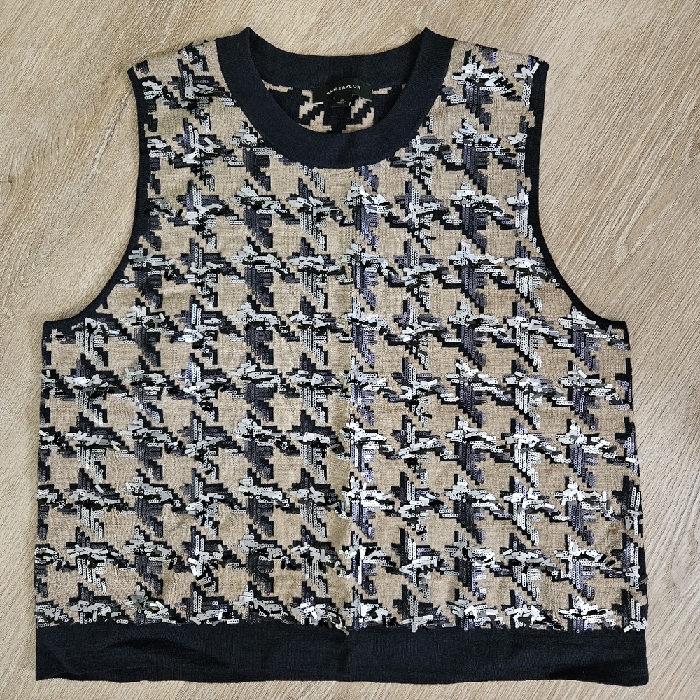 Ann Taylor Sleeveless Houndstooth Knit Top